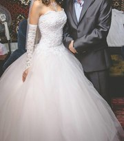 Продам Свадебное платье недорого 